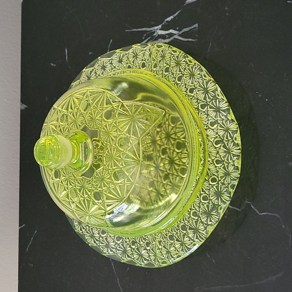 Mckee Other - This is a beautiful  uranium/Vaseline  Butter Dish.